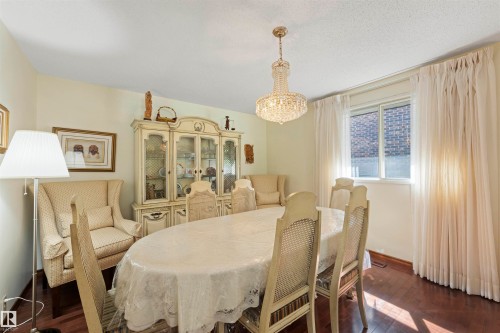 2811 125 Street, Edmonton, AB - Indoor Photo Showing Dining Room