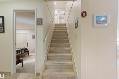 2811 125 Street, Edmonton, AB - Indoor Photo Showing Other Room