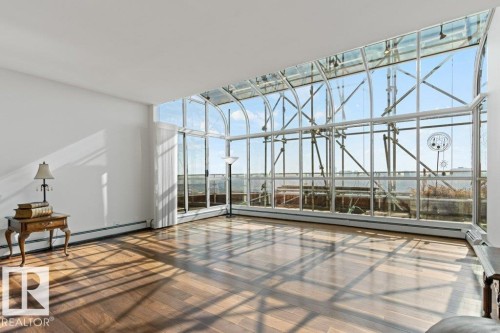 1701 10010 119 Street, Edmonton, AB - Indoor Photo Showing Other Room