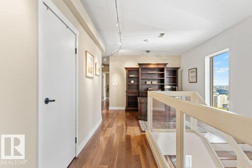 1701 10010 119 Street, Edmonton, AB - Indoor Photo Showing Other Room