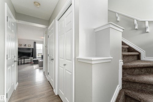 521 Ebbers Way, Edmonton, AB - Indoor Photo Showing Other Room