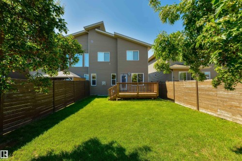 2328 Ware Crescent, Edmonton, AB - Outdoor