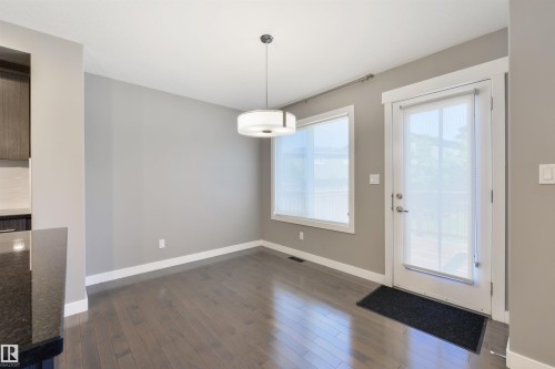 2328 Ware Crescent, Edmonton, AB - Indoor Photo Showing Other Room