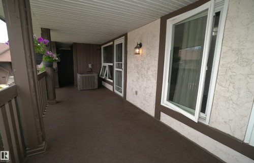 245 Surrey Gardens Gardens, Edmonton, AB - Outdoor With Exterior