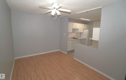 245 Surrey Gardens Gardens, Edmonton, AB - Indoor