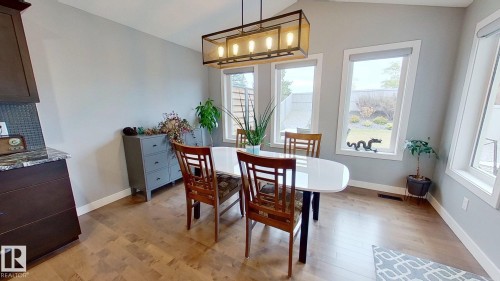 122 Sunterra Way, Sherwood Park, AB - Indoor Photo Showing Dining Room
