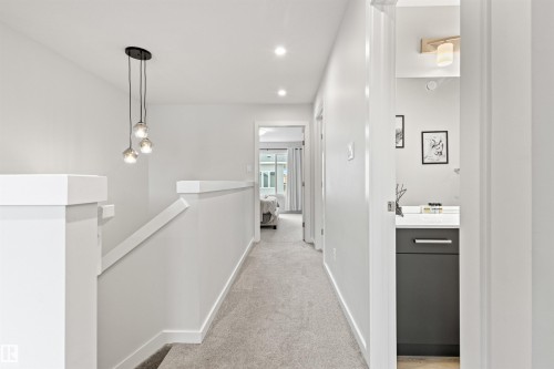 446 Roberts Crescent, Leduc, AB - Indoor Photo Showing Other Room