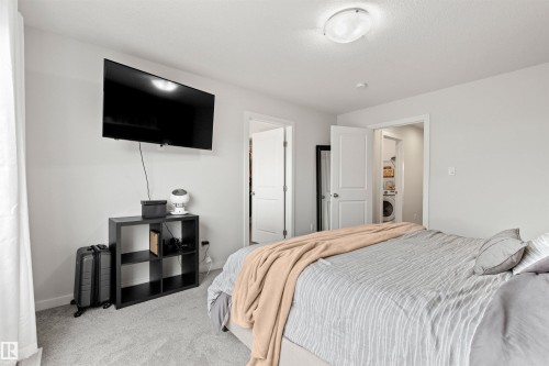 446 Roberts Crescent, Leduc, AB - Indoor Photo Showing Bedroom