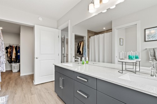 446 Roberts Crescent, Leduc, AB - Indoor Photo Showing Bathroom