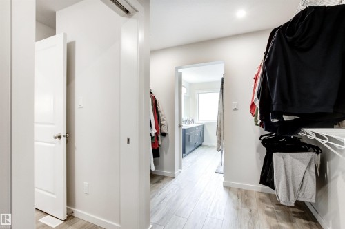 446 Roberts Crescent, Leduc, AB - Indoor