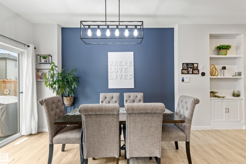 446 Roberts Crescent, Leduc, AB - Indoor Photo Showing Dining Room