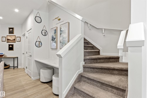 446 Roberts Crescent, Leduc, AB - Indoor Photo Showing Other Room