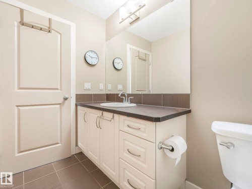 1004 Secord Promenade, Edmonton, AB - Indoor Photo Showing Bathroom