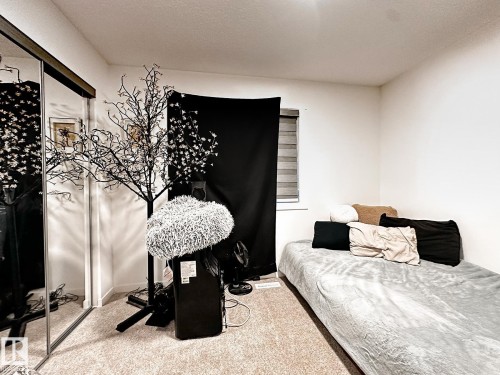 13 1025 Secord Promenade Promenade, Edmonton, AB - Indoor Photo Showing Bedroom