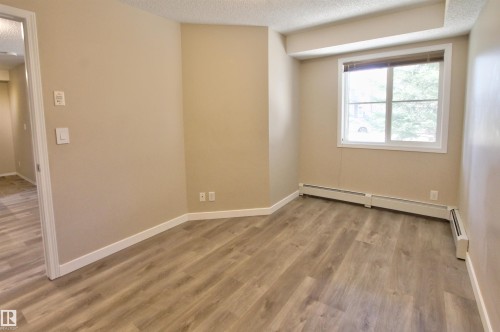 106 530 Watt Boulevard, Edmonton, AB - Indoor Photo Showing Other Room