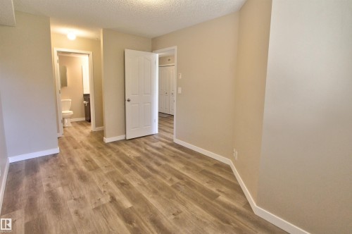 106 530 Watt Boulevard, Edmonton, AB - Indoor Photo Showing Other Room