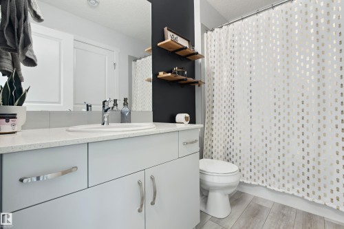 84 17832 78 Street, Edmonton, AB - Indoor Photo Showing Bathroom