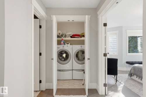 11121 81 Avenue, Edmonton, AB - Indoor Photo Showing Laundry Room