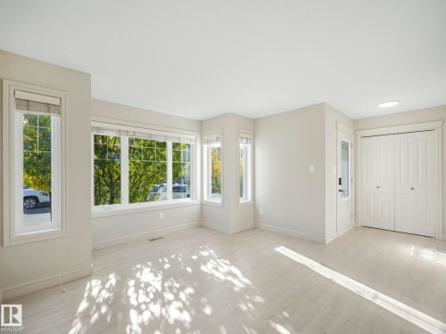 17724 6 Avenue, Edmonton, AB - Indoor Photo Showing Other Room