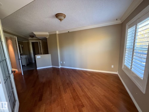 404 12028 103 Avenue, Edmonton, AB - Indoor Photo Showing Other Room