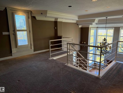 404 12028 103 Avenue, Edmonton, AB - Indoor Photo Showing Other Room