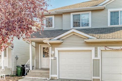 29 14603 miller Boulevard  Edmonton, AB T5Y 3B6