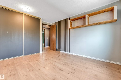 1303 37 Street, Edmonton, AB - Indoor Photo Showing Other Room