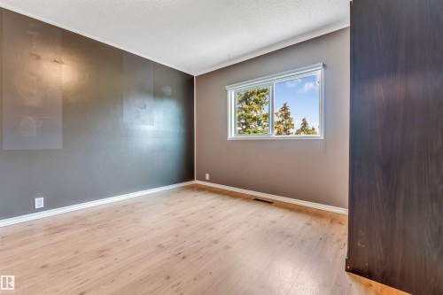 1303 37 Street, Edmonton, AB - Indoor Photo Showing Other Room