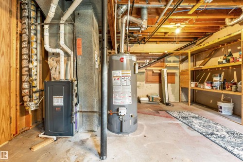 1303 37 Street, Edmonton, AB - Indoor Photo Showing Basement