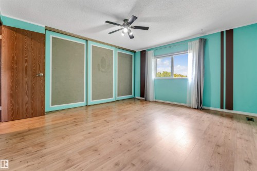 1303 37 Street, Edmonton, AB - Indoor Photo Showing Other Room