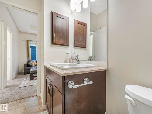 1224 25 Avenue, Edmonton, AB - Indoor Photo Showing Bathroom