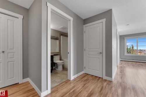 319 3670 139 Avenue, Edmonton, AB - Indoor Photo Showing Other Room