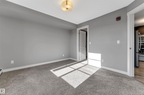 319 3670 139 Avenue, Edmonton, AB - Indoor Photo Showing Other Room