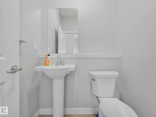 557 Sturtz Link, Leduc, AB - Indoor Photo Showing Bathroom