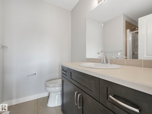 557 Sturtz Link, Leduc, AB - Indoor Photo Showing Bathroom