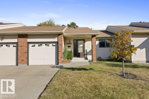 10646 153 Avenue, Edmonton, AB - Outdoor