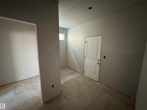 28 Harley Way, Spruce Grove, AB - Indoor