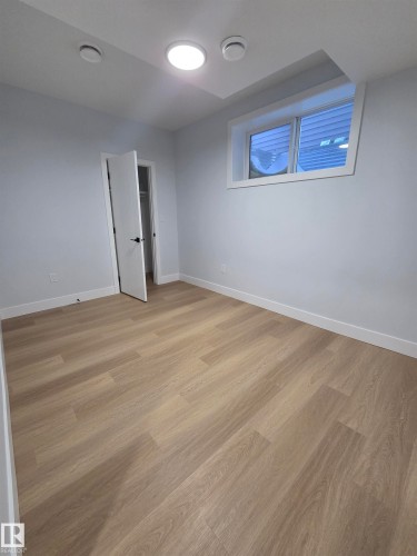 2020 155 Avenue, Edmonton, AB - Indoor Photo Showing Other Room