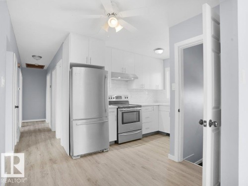 9815 159 Street Nw, Edmonton, AB - Indoor Photo Showing Kitchen
