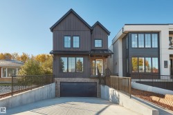 43 WESTRIDGE Road  Edmonton, AB T5T 1B3