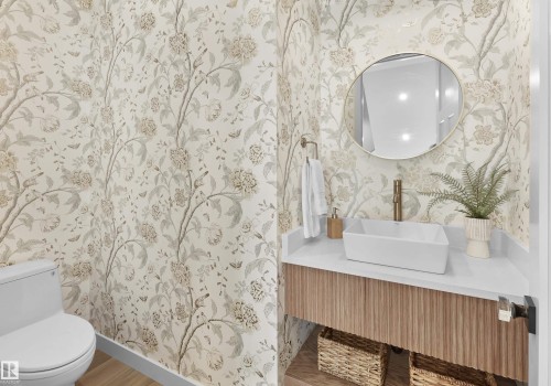 43 Westridge Road, Edmonton, AB - Indoor Photo Showing Bathroom