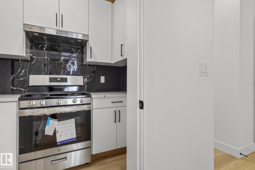 15417 20 Street, Edmonton, AB - Indoor Photo Showing Kitchen