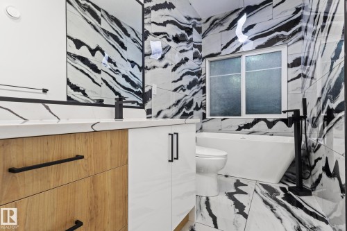 15417 20 Street, Edmonton, AB - 