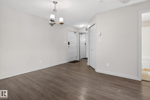 304 6084 Stanton Drive, Edmonton, AB - Indoor Photo Showing Other Room