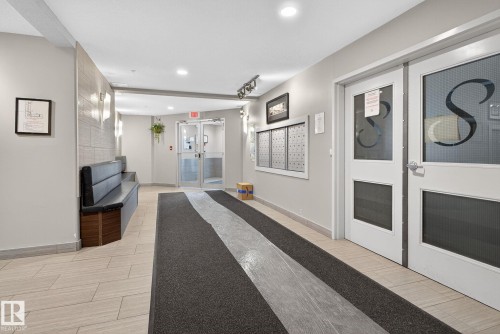 304 6084 Stanton Drive, Edmonton, AB - Indoor Photo Showing Other Room