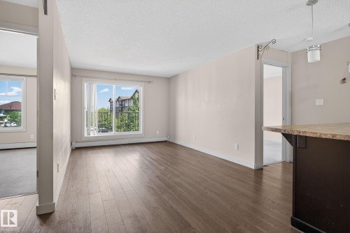 304 6084 Stanton Drive, Edmonton, AB - Indoor