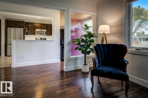 13619 122 Avenue, Edmonton, AB - Indoor