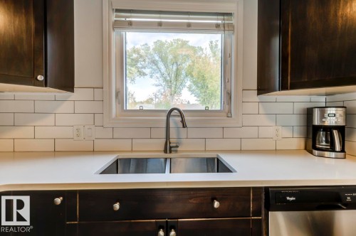 13619 122 Avenue, Edmonton, AB - Indoor Photo Showing Kitchen With Double Sink