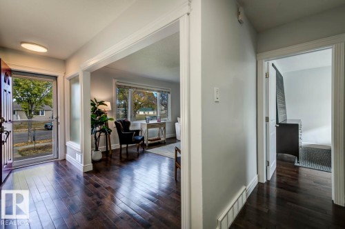 13619 122 Avenue, Edmonton, AB - Indoor Photo Showing Other Room