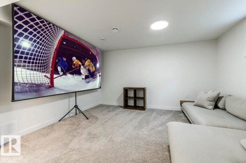 13619 122 Avenue, Edmonton, AB - Indoor